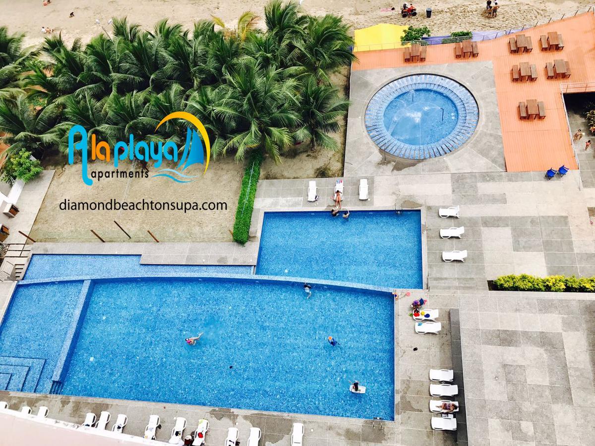 Resort Playa Azul Departamentos Frente Al Mar Tonsupa Exterior photo