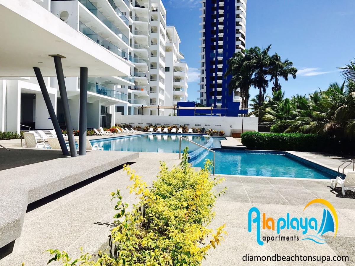 Resort Playa Azul Departamentos Frente Al Mar Tonsupa Exterior photo